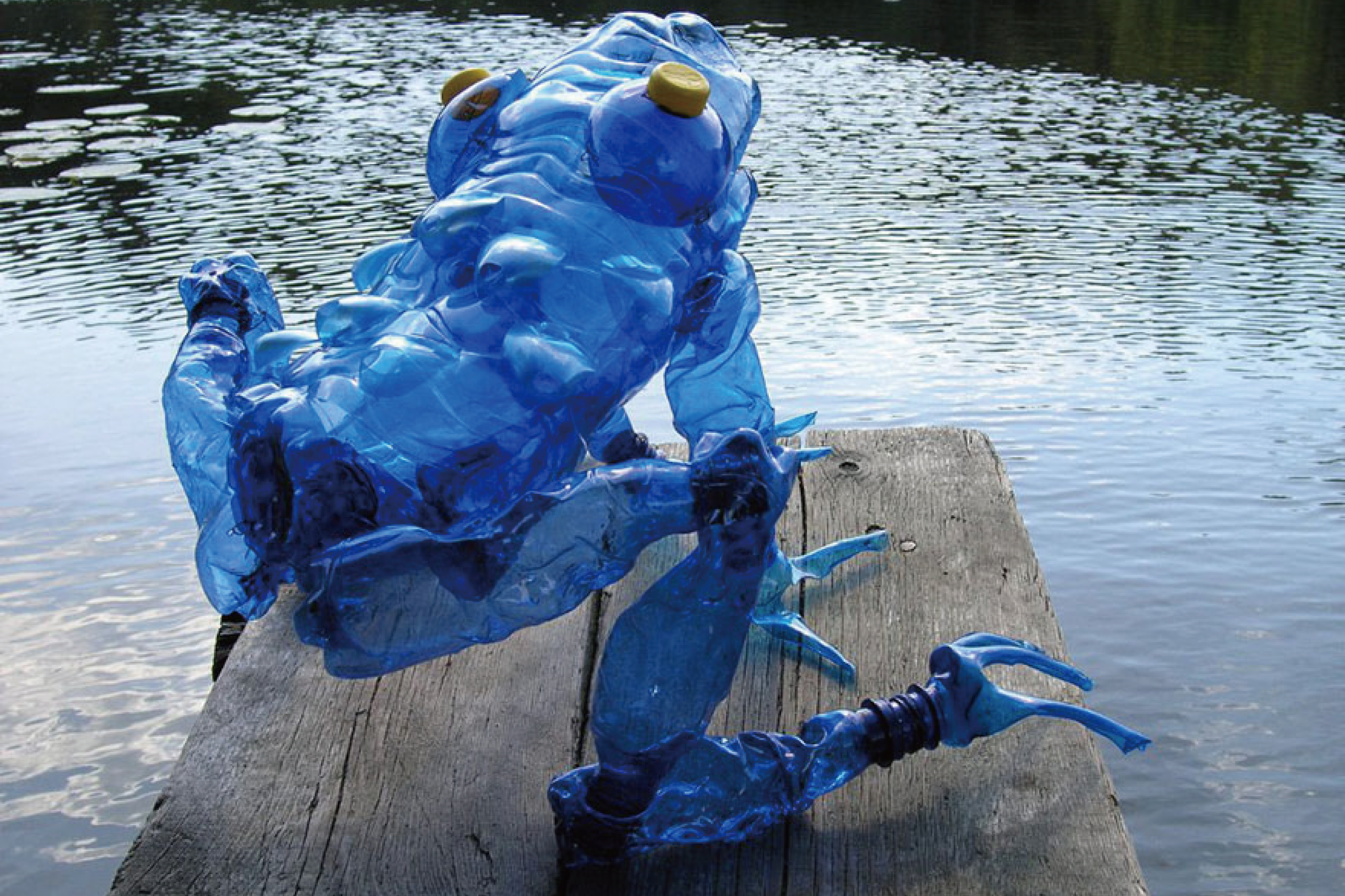 좌측 상단 이미지